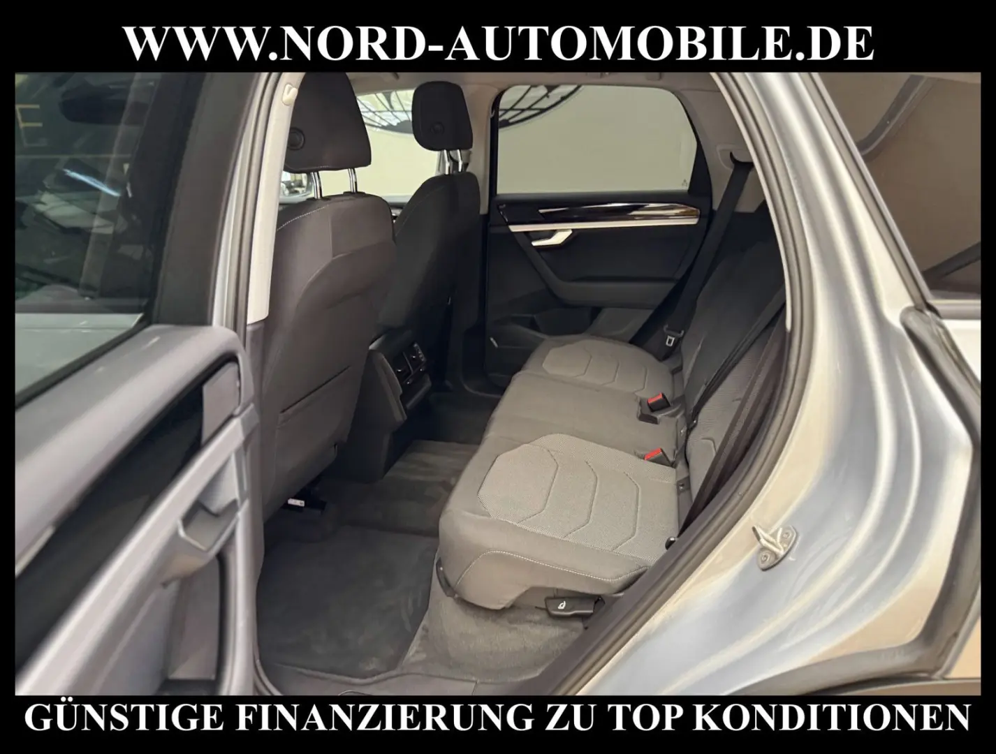 Touareg 4MOT 3.0 TDI Navi/LED/AHK/Spurhalte