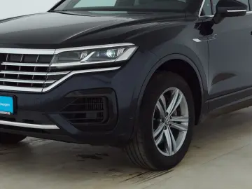 Touareg R-Line 3.0 TSI DSG AHK RFK HUD 360Grad 1