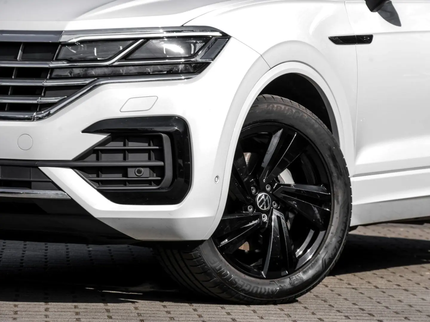 Touareg V6 R-LINE CAM ACC LM20 E-KLAPPE NAVI