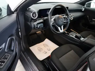 CLA 200d Coupé Navi,LED,Kamera,Park-Paket,Apple