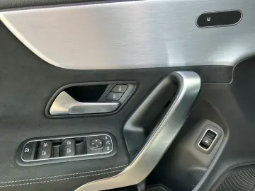 CLA 250 e Coupé AMG Line LED*RF-Kamera*Night-P.*
