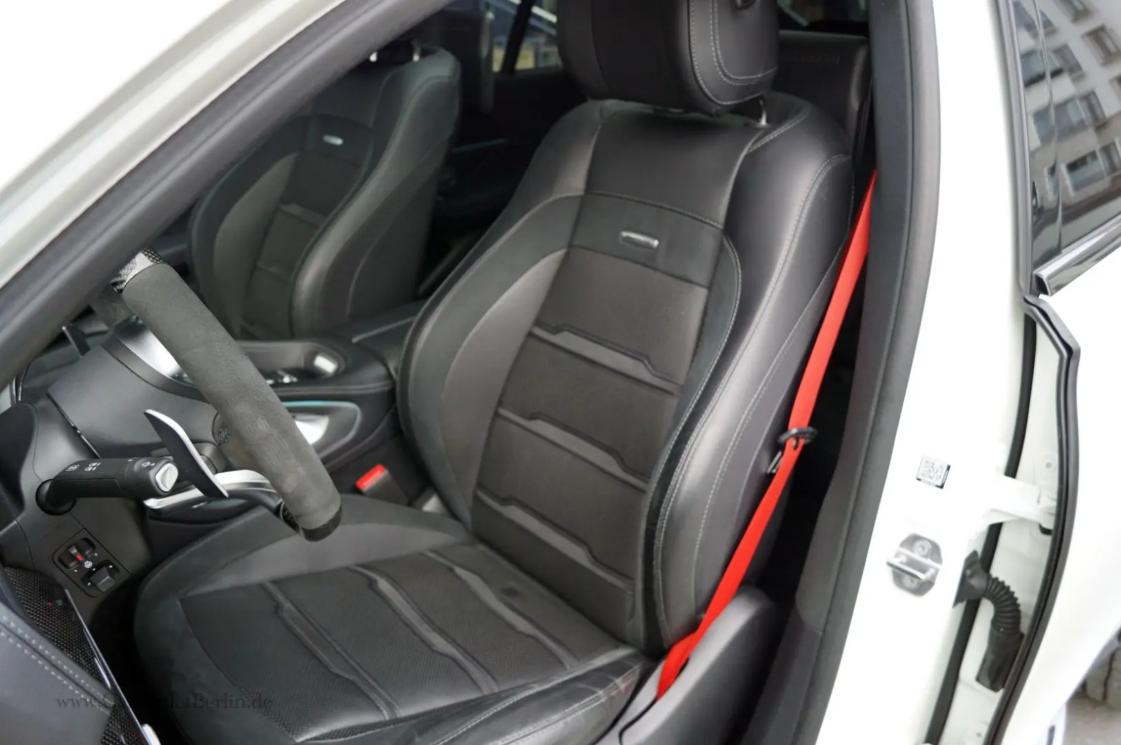 GLE 63 AMG 4Matic+ Carbon Pano 22'' Fondentertai