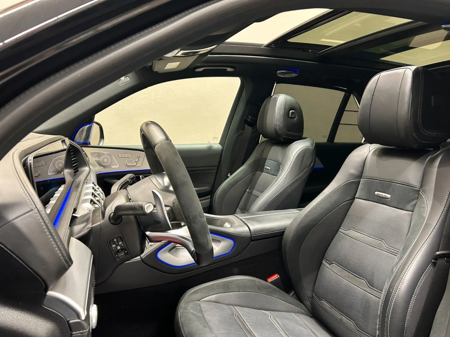 GLE63 S AMG 4M *NIGHT*HIGH END*PANO*STANDHZ*AHK*