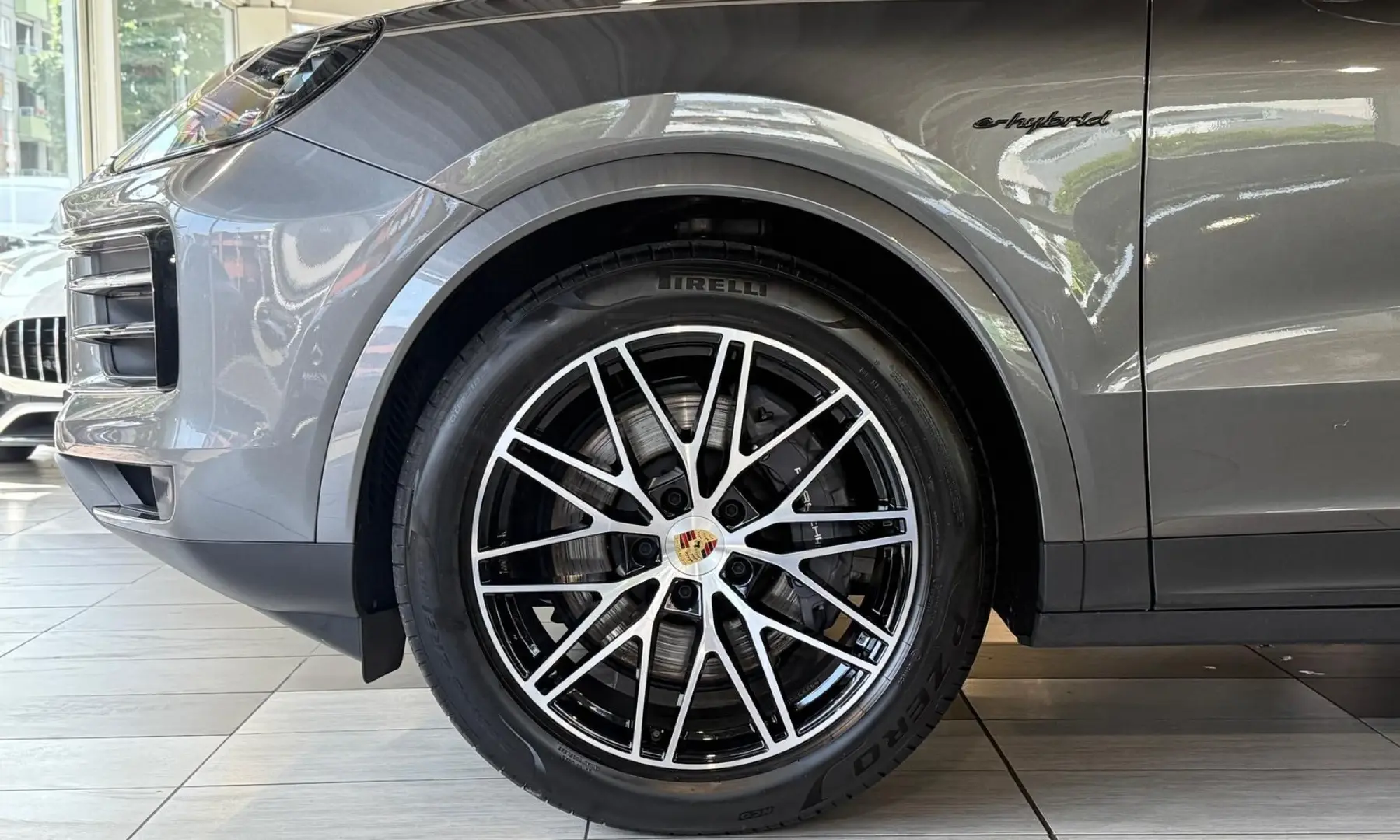 Cayenne E-Hybrid*InnoDrive*Head-Up*Luftf.*18-Weg