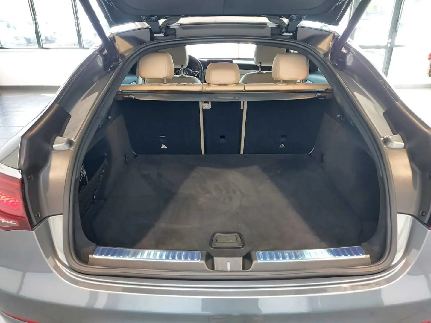 GLC 300 4Matic   LED|360°|Sitzhzg|Leder