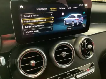 GLC 300 e 4M AMG/9G/LED/360°Kamera/Navi/DAB/AHK/