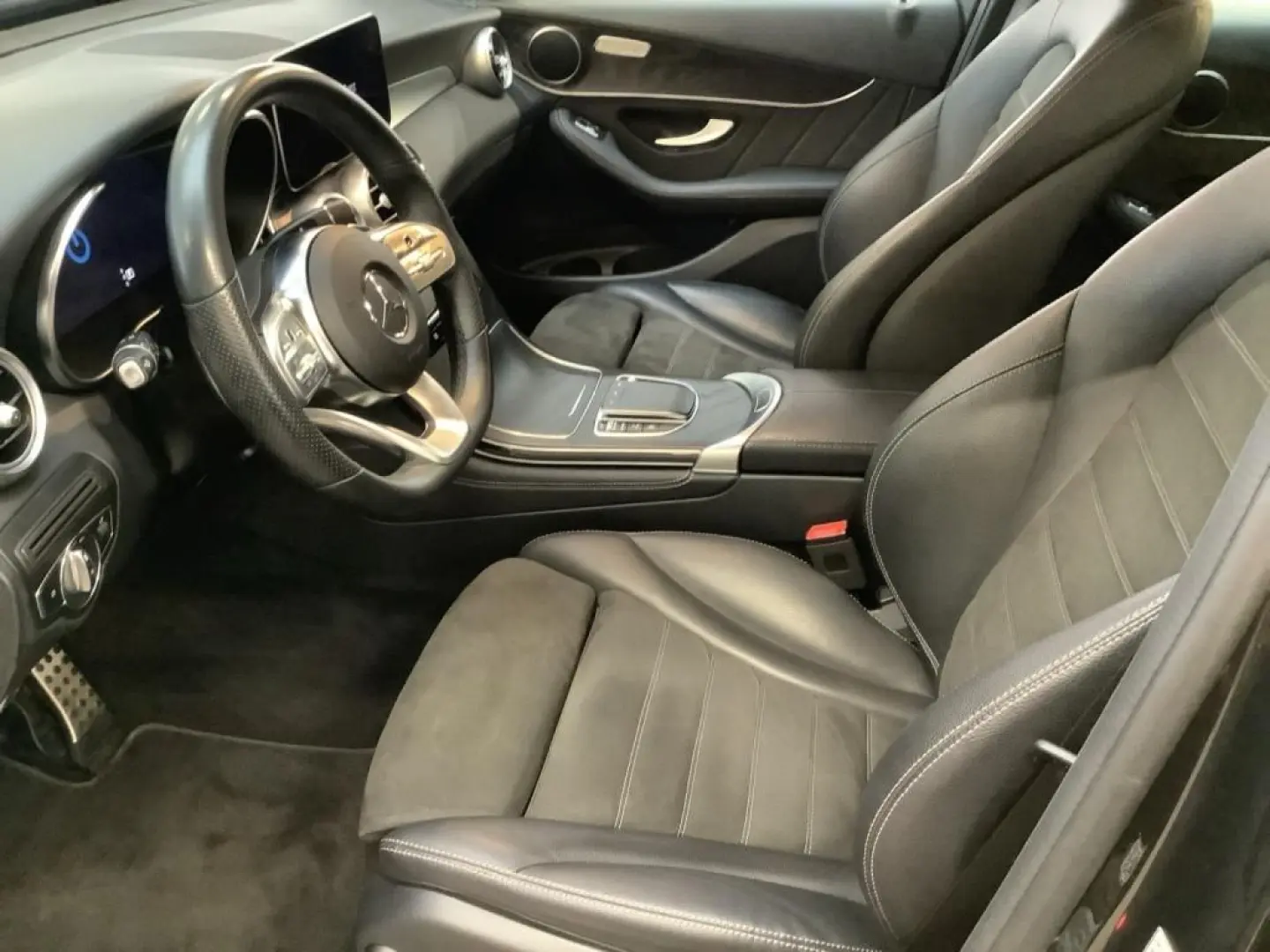 GLC 300 e 4M AMG/9G/LED/360°Kamera/Navi/DAB/AHK/