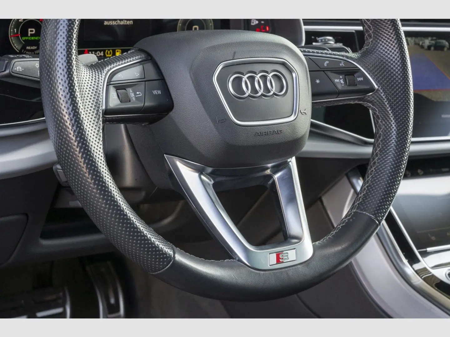 Q8 50 TDI quattro S line Navi,LED,SHZ,PDC