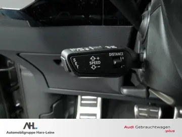 Q8 50 e-tron S line quattro 250 kW, S line, HuD
