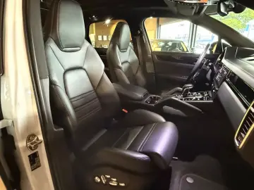 Cayenne S / 440PS/ GARANTIE/ 1.HAND/ VOLLAUSST.