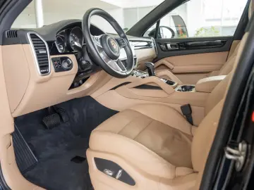 Porsche Cayenne 3.0 V6 Turbo Tiptronic