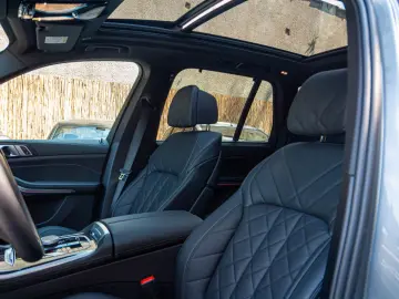 X5 30d M SPORT.LUFTF.SOFTCL.PANORAMA.AHK.2 STUCK