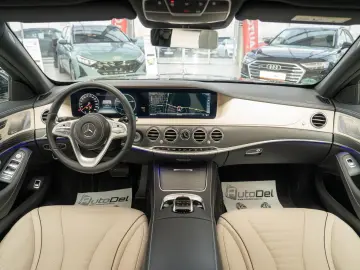 Mercedes-Benz S-Class S560 V8 4MATIC 9G-Tronic