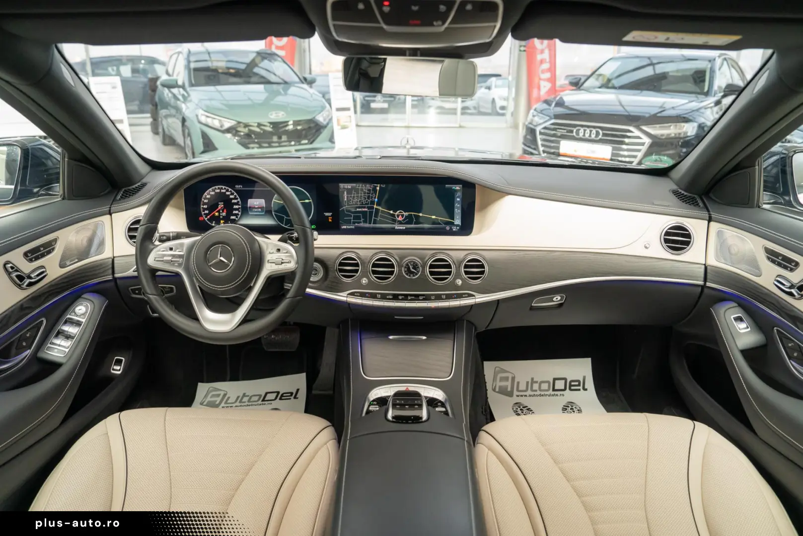 Mercedes-Benz S-Class S560 V8 4MATIC 9G-Tronic