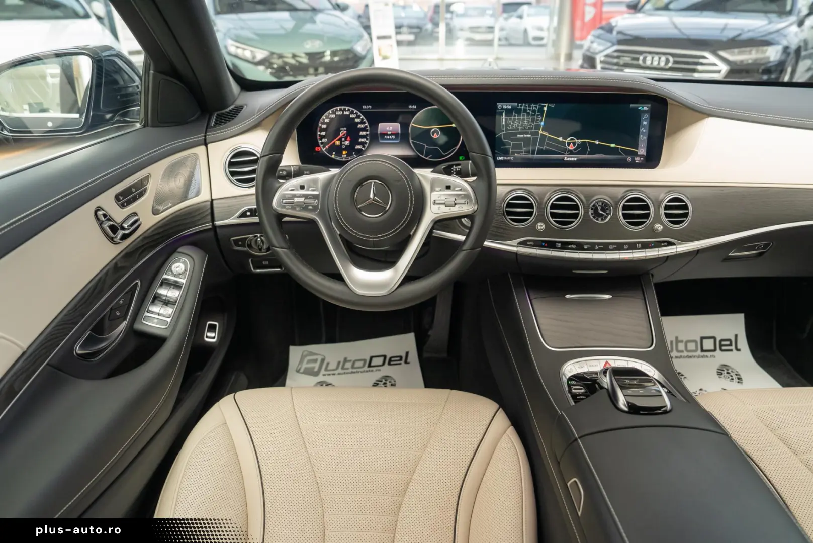 Mercedes-Benz S-Class S560 V8 4MATIC 9G-Tronic