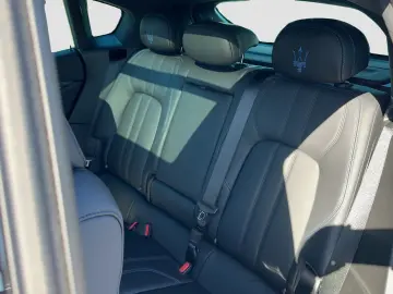 Levante GT Hybrid MHEV Launch Edition 