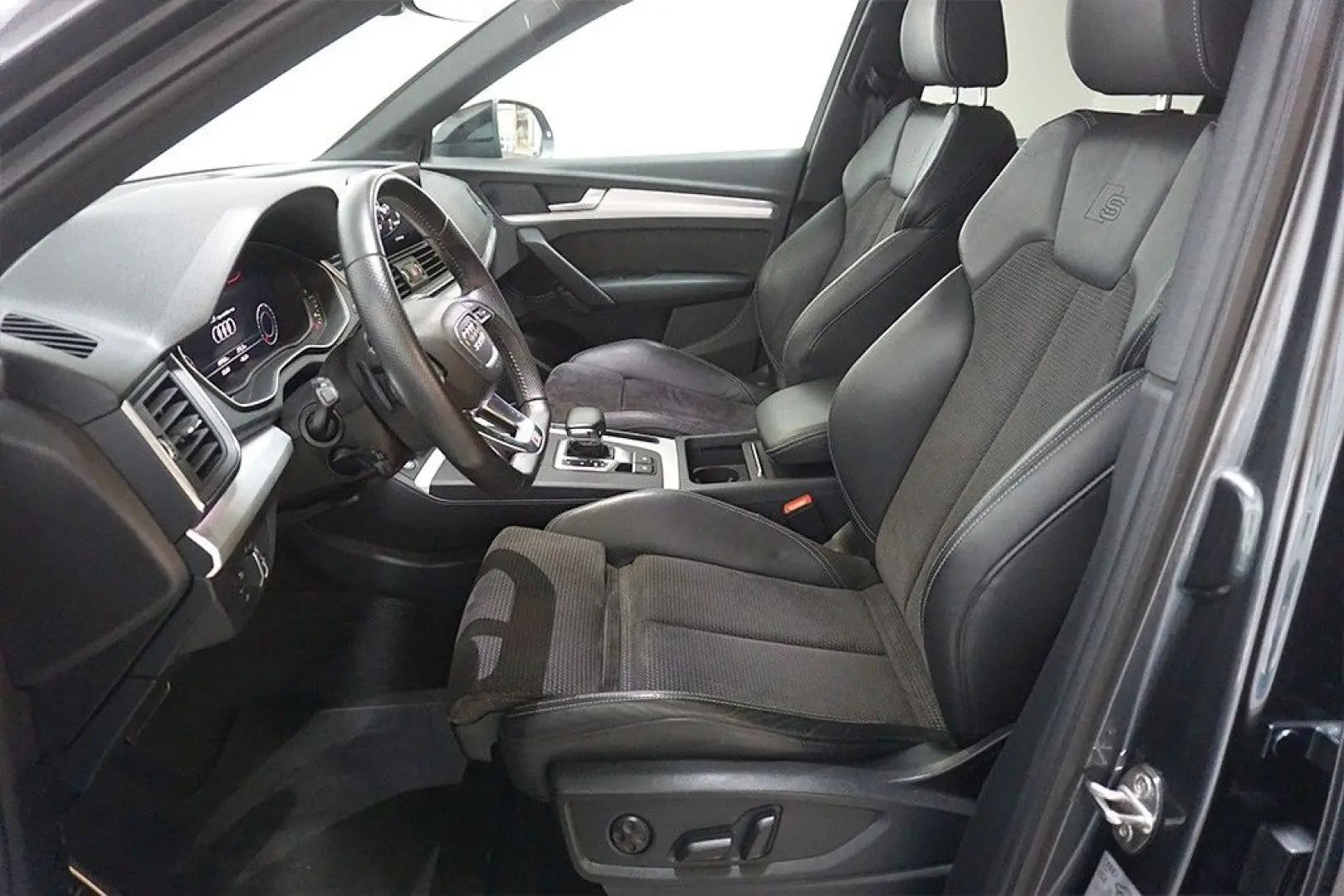 Q5 45TFSI S-Tronic 2xS-Line Virtual Pano