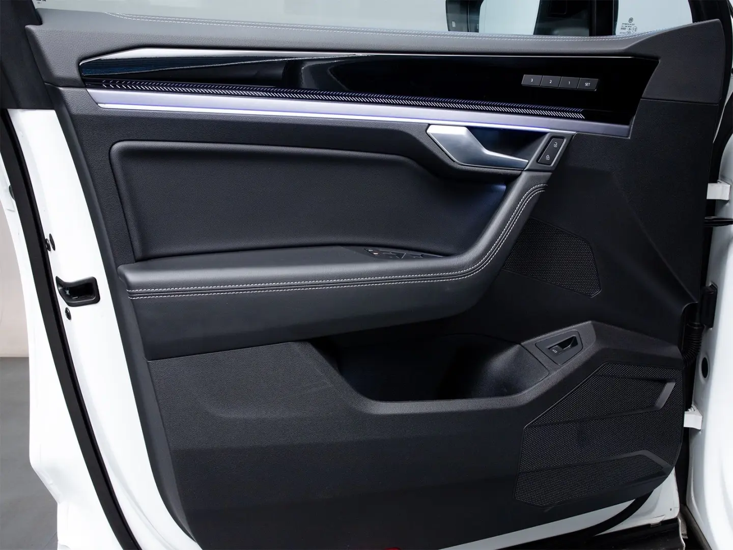 Touareg R-Line FACELIFT Massage AIR StandHz.360°