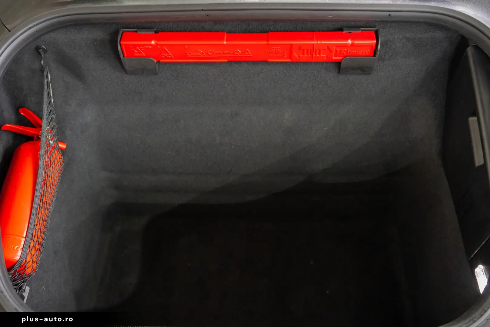 Porsche 911 CARRERA 4 - 992