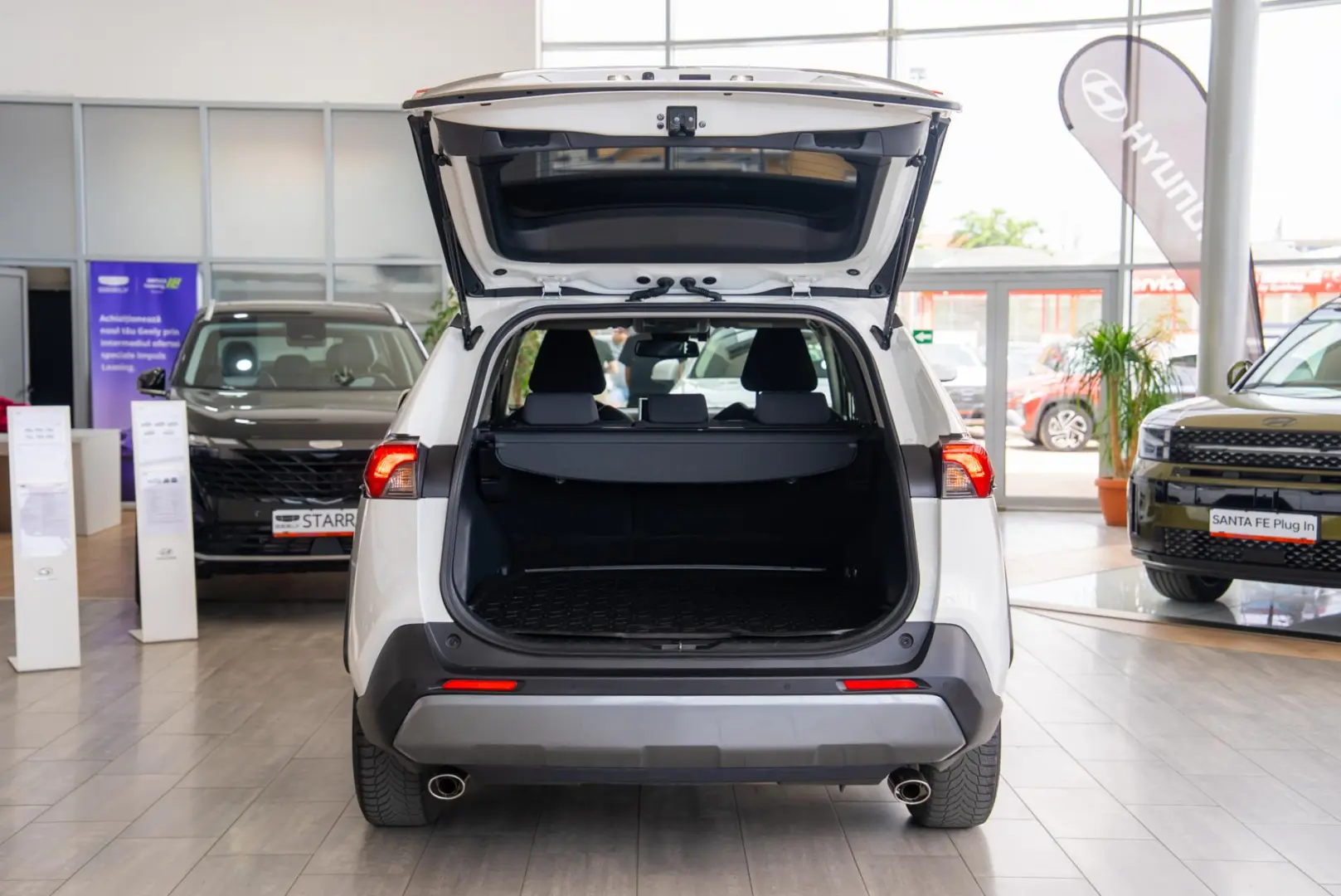 Toyota RAV4 2.5 Hybrid E-Four e-CVT