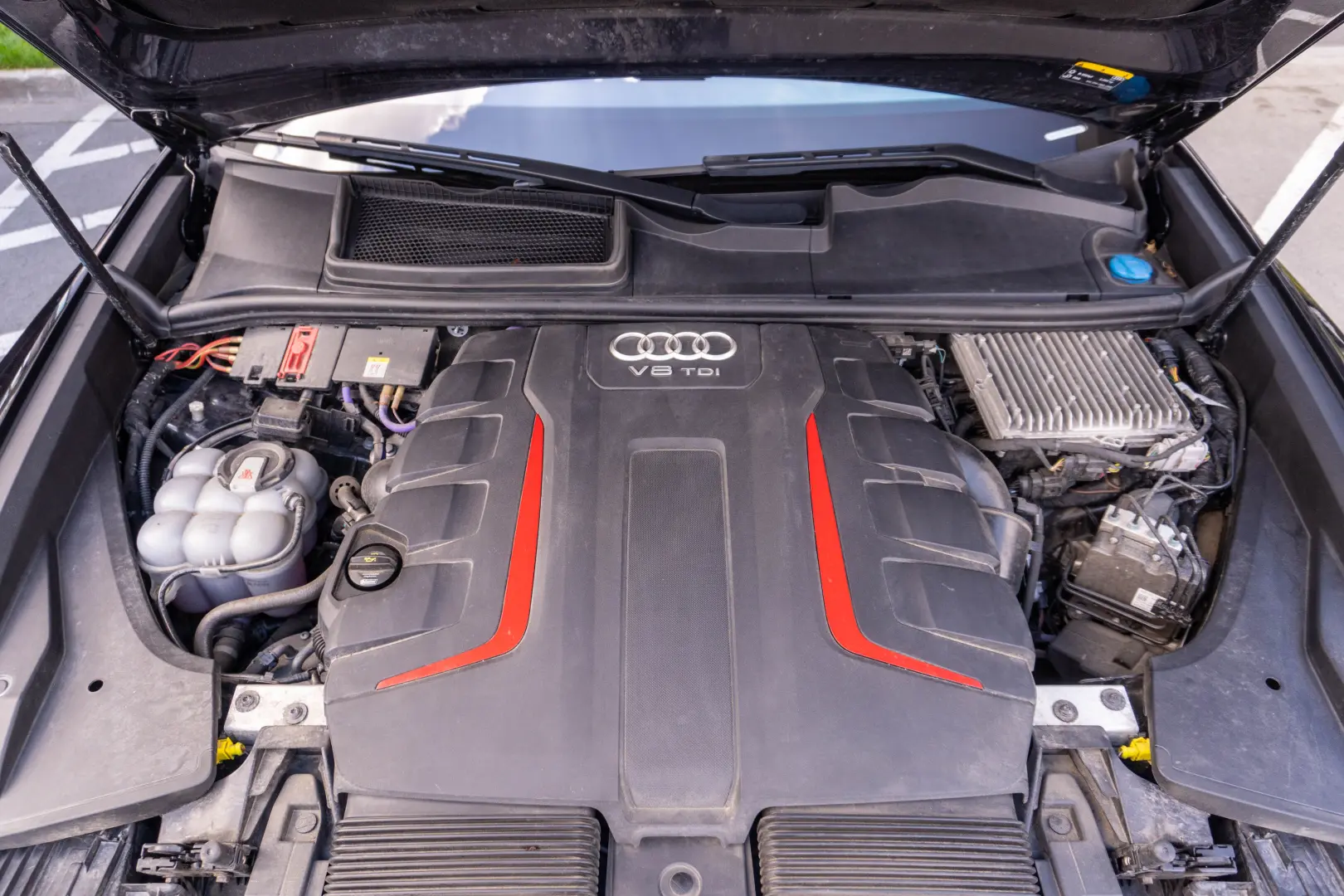 Audi SQ8 4.0 TDI CARBON*MATRIX*FRANE CERAMICE