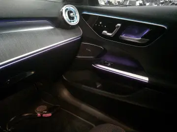 C 300 4Matic / NIGHT PAKET / AMG WHEELS