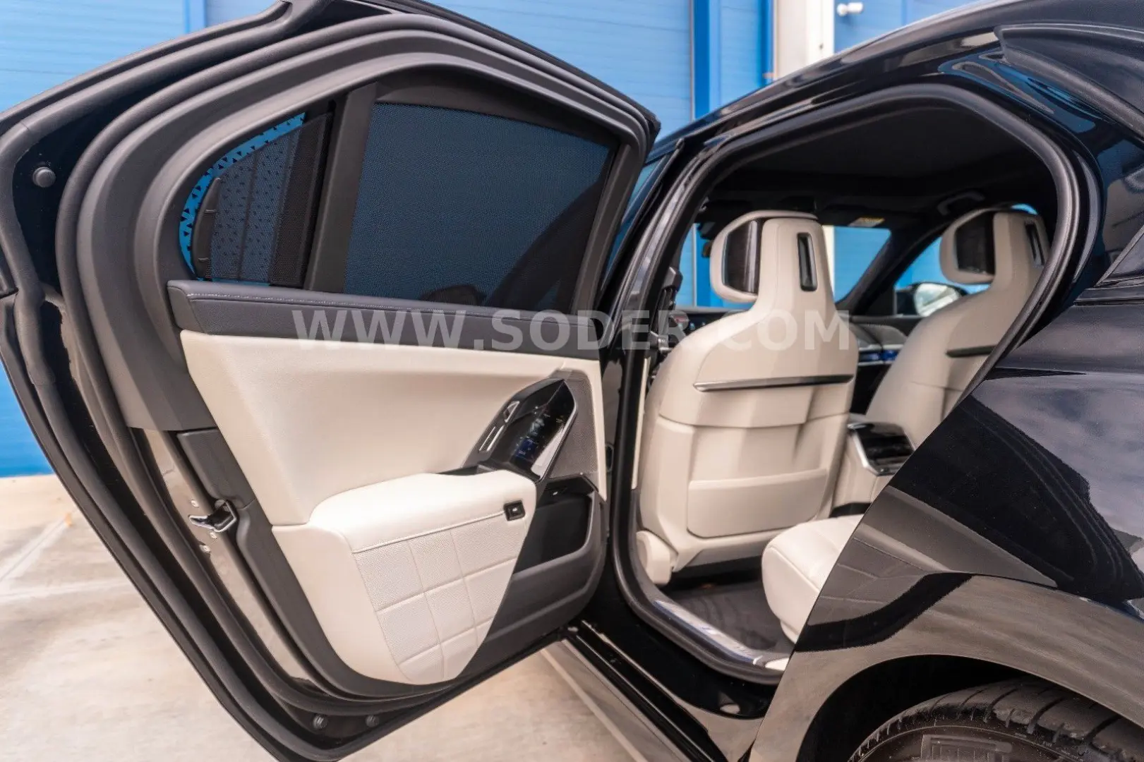 BMW M760 e xDrive