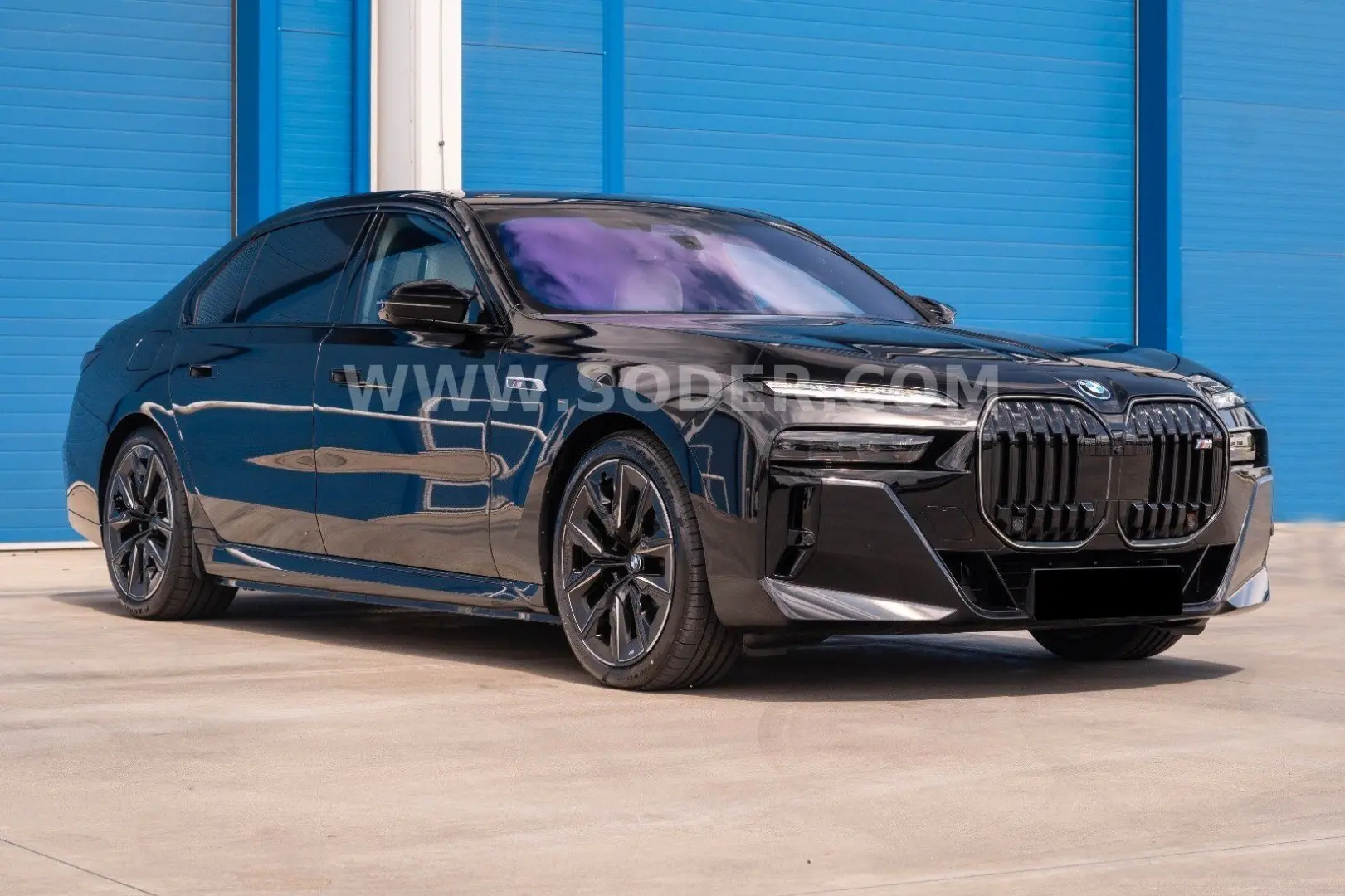 BMW M760 e xDrive