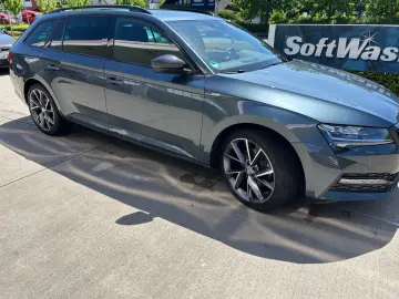 Superb 1.4 TSI iV DSG SPORTLINE COMBI SPORTLINE