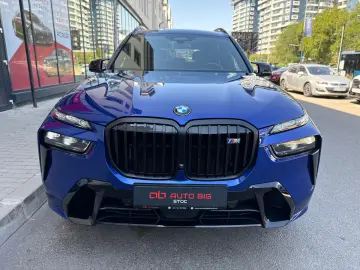 BMW X7 M60i xDrive