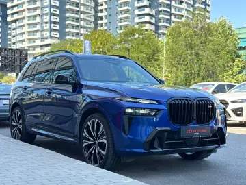 BMW X7 M60i xDrive