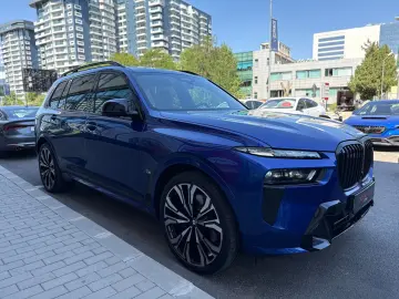 BMW X7 M60i xDrive