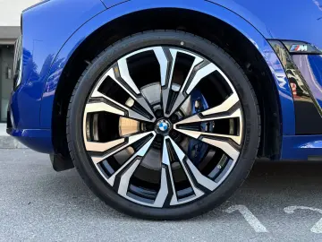 BMW X7 M60i xDrive