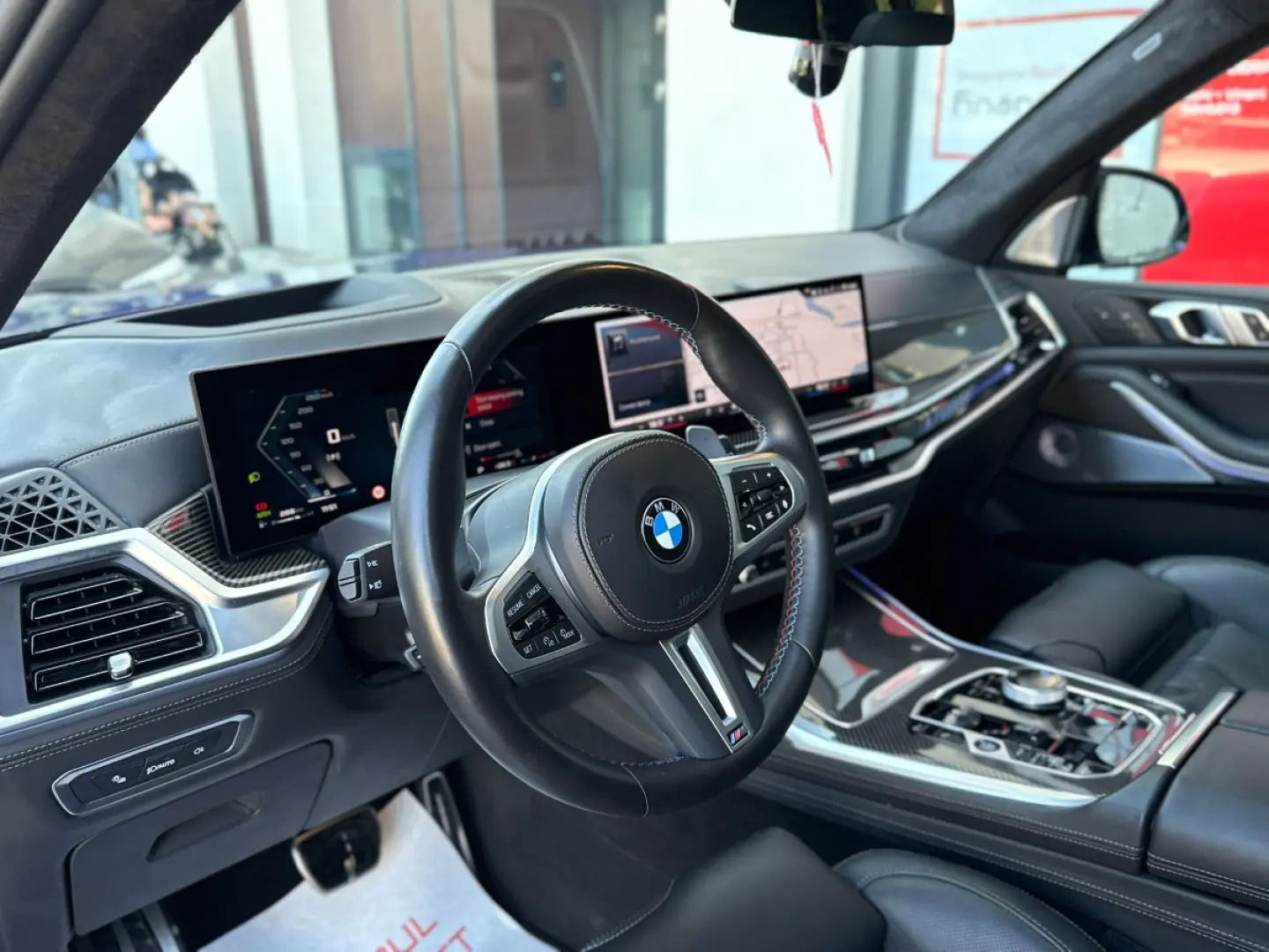 BMW X7 M60i xDrive