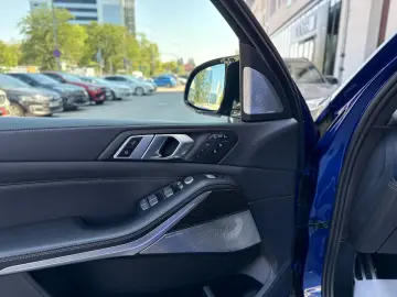 BMW X7 M60i xDrive
