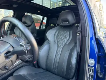 BMW X7 M60i xDrive