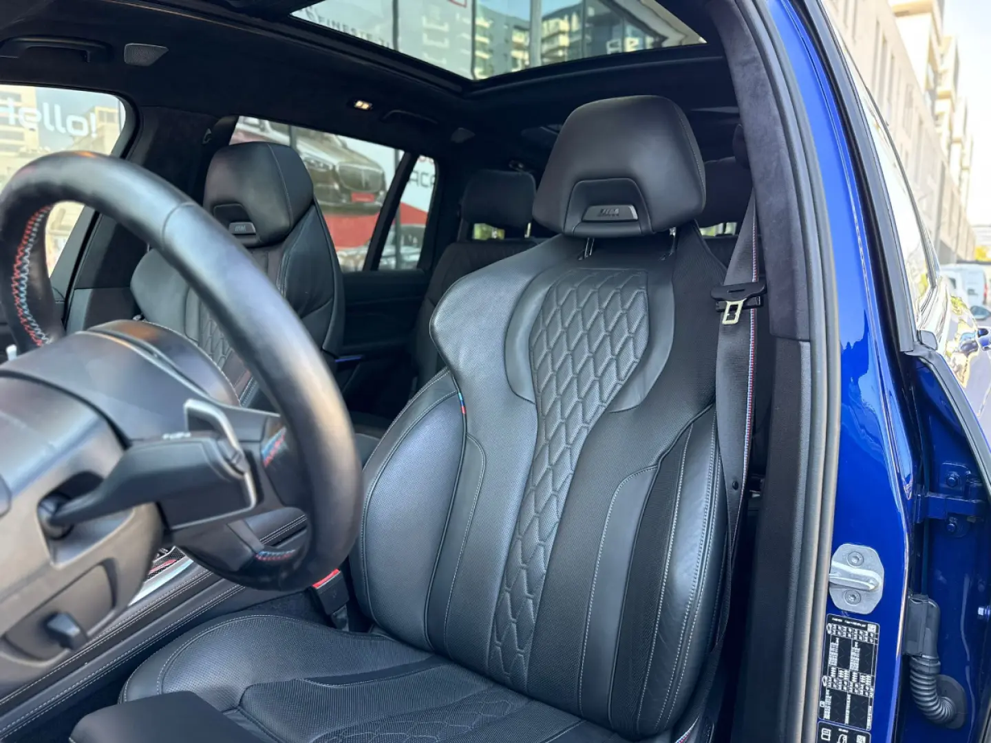 BMW X7 M60i xDrive