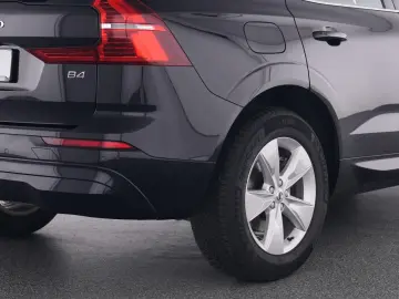 XC60 B4 Core +Fahrassistenz System+Keyless+18LM+
