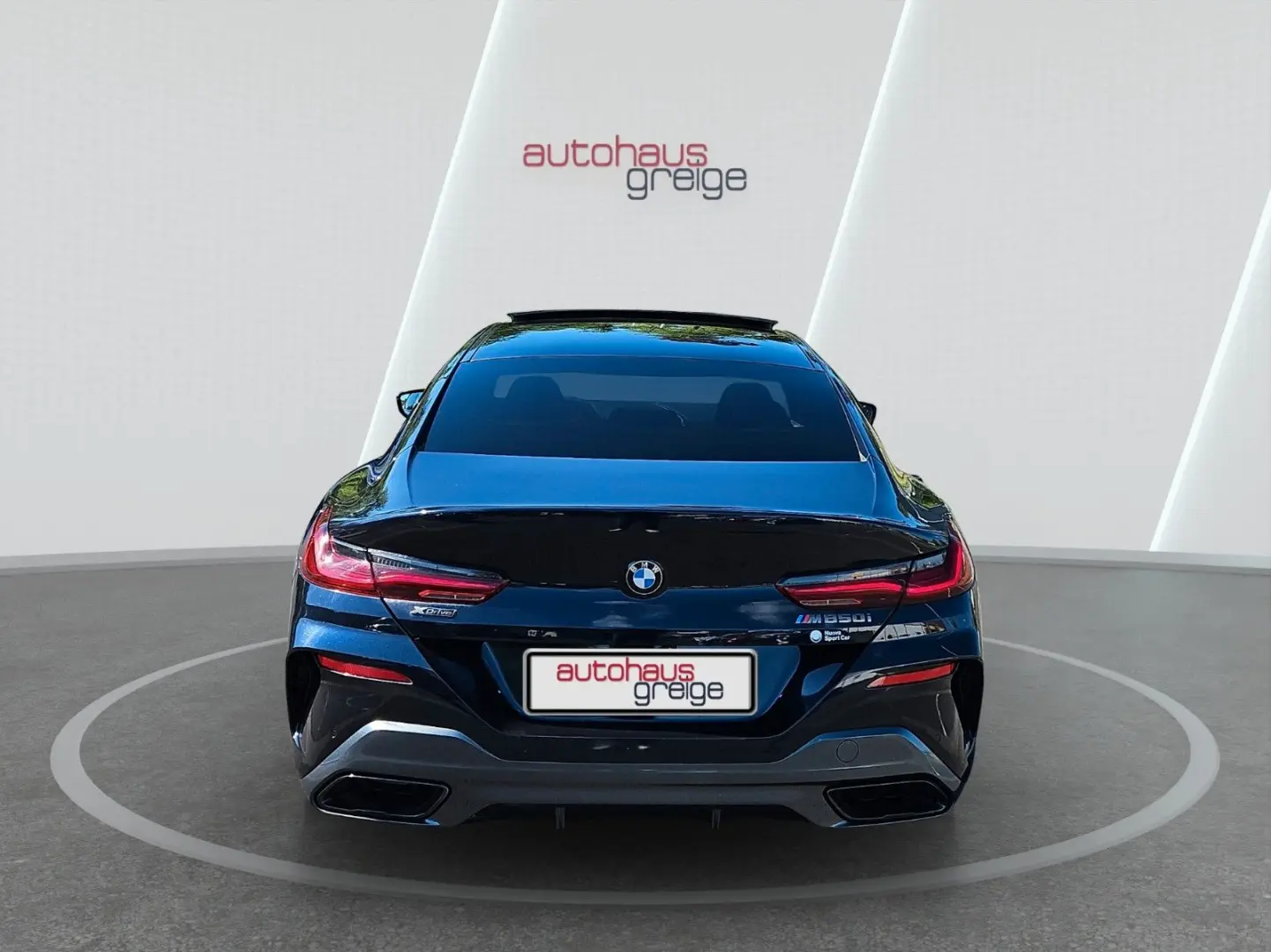 M850 i xDrive Laser Soft-Close Pano H&K 360 ° 20