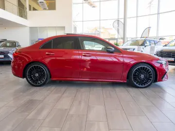 Mercedes-Benz A-Class A 200 Mild Hybrid - Sedan