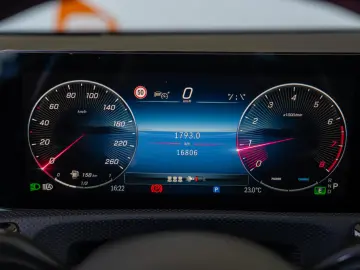 Mercedes-Benz A-Class A 200 Mild Hybrid - Sedan