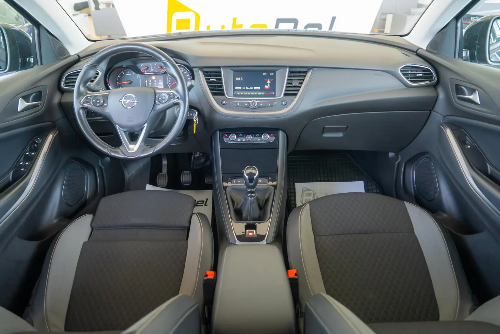 Opel Grandland X 1.2 Turbo