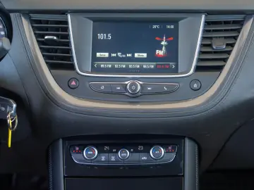 Opel Grandland X 1.2 Turbo