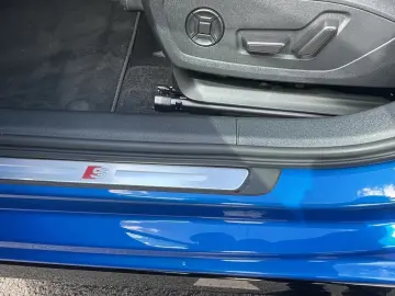 A3 SB 40 TDI qu. S line Matrix HuD Kam. StandHZG