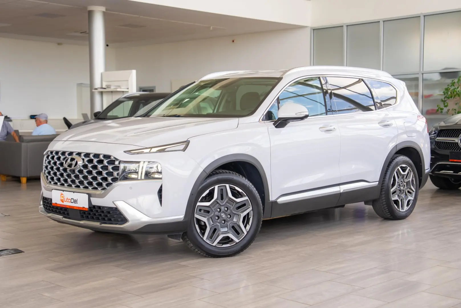Hyundai Santa Fe 1.6T-GDI Plug-in Hybrid  4WD 