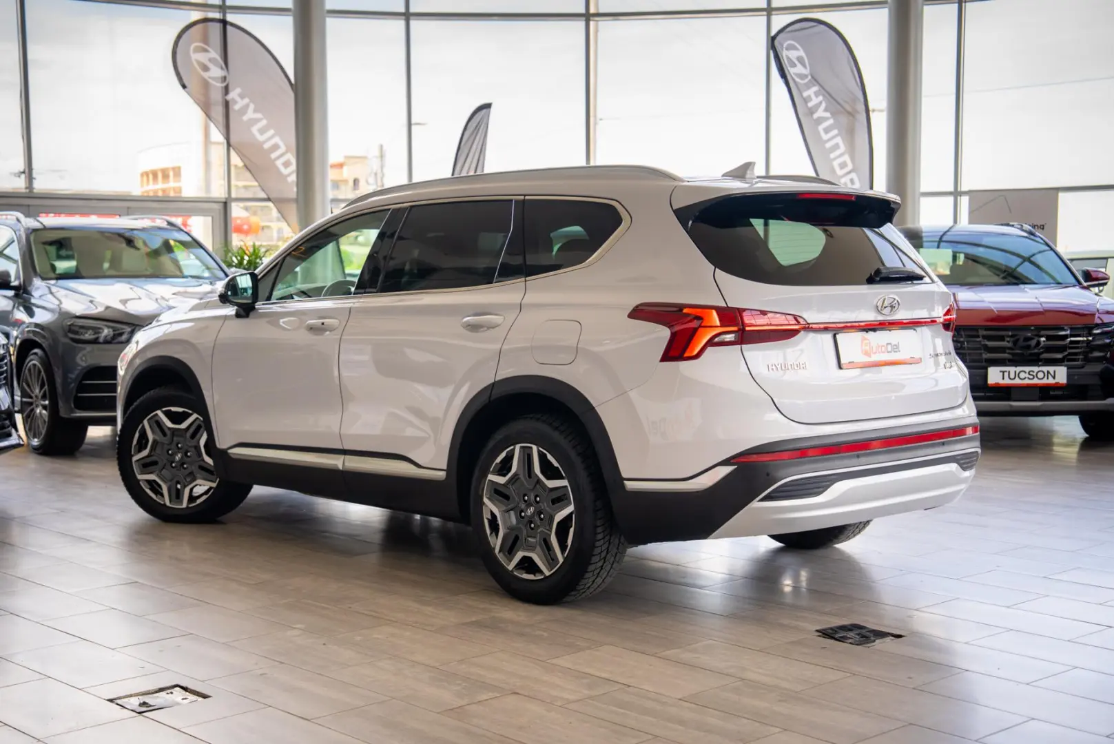 Hyundai Santa Fe 1.6T-GDI Plug-in Hybrid  4WD 