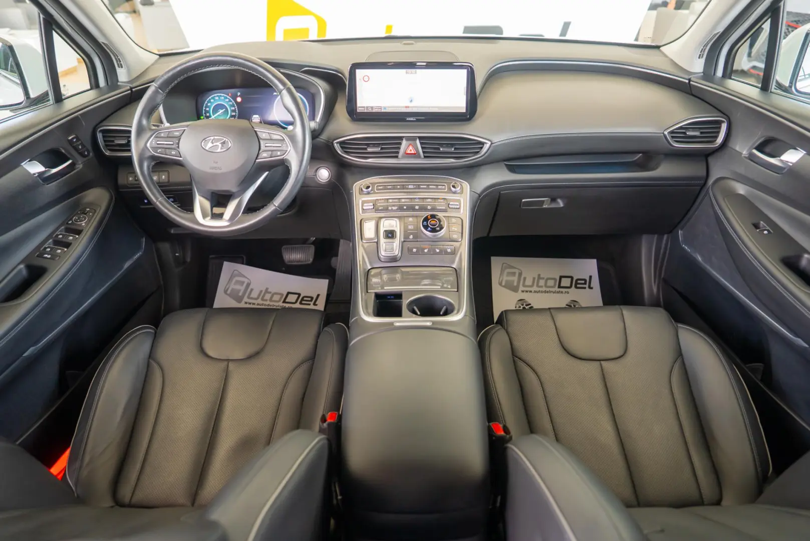 Hyundai Santa Fe 1.6T-GDI Plug-in Hybrid  4WD 