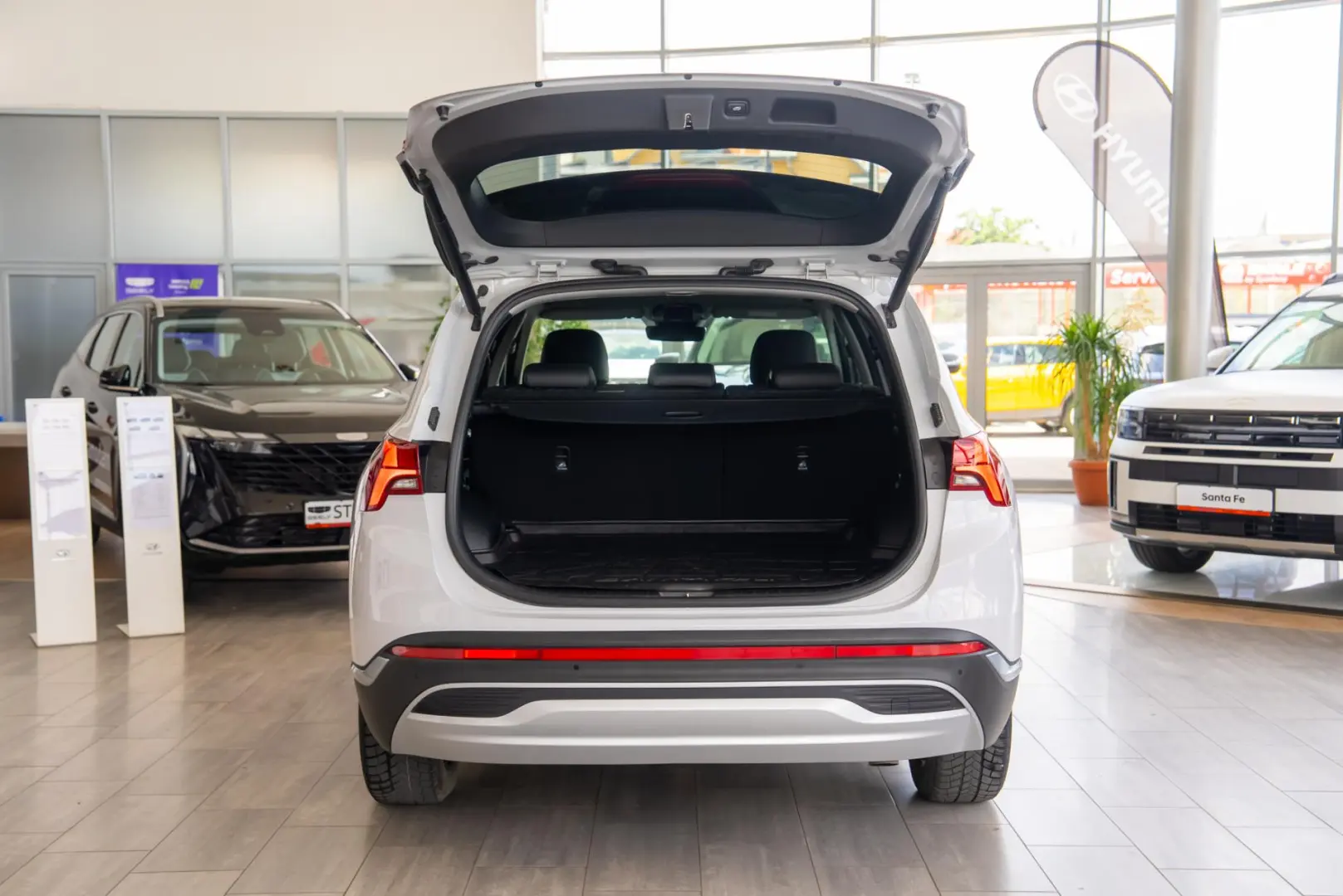 Hyundai Santa Fe 1.6T-GDI Plug-in Hybrid  4WD 