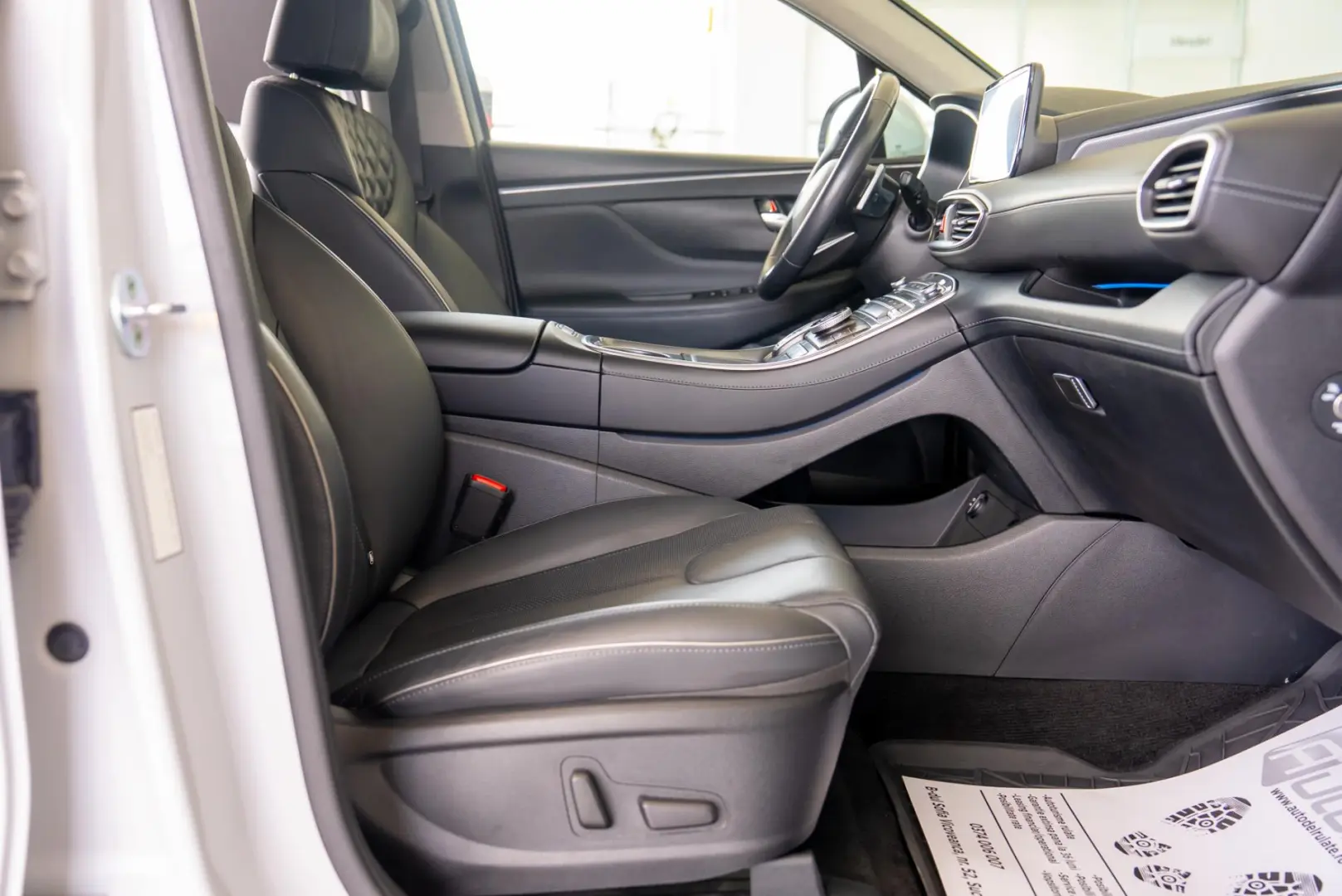 Hyundai Santa Fe 1.6T-GDI Plug-in Hybrid  4WD  Prime