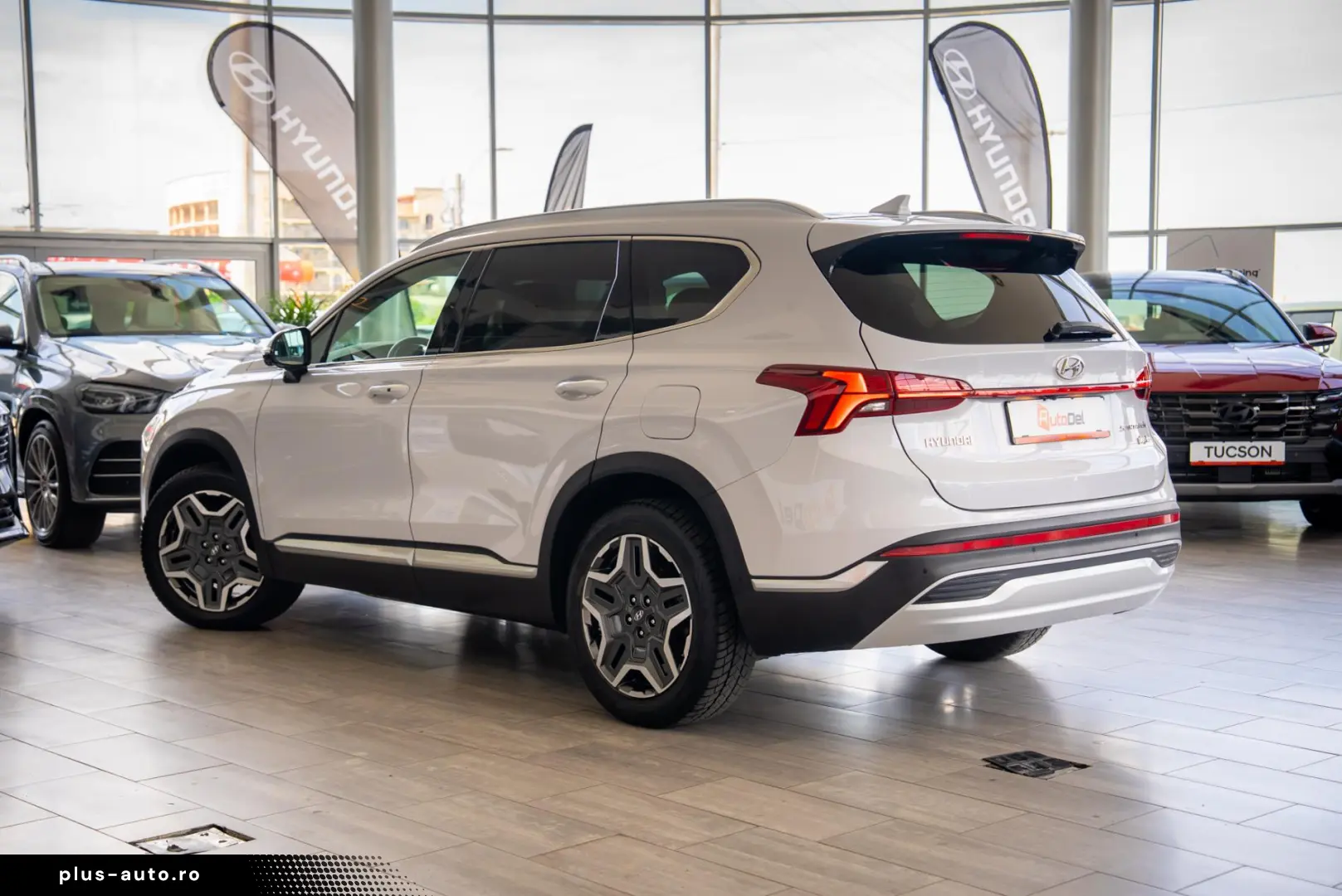 Hyundai Santa Fe 1.6T-GDI Plug-in Hybrid  4WD  Prime